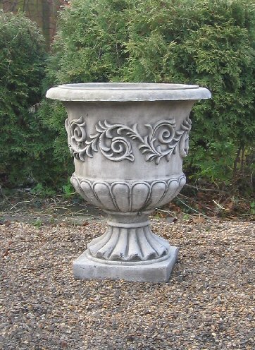 KUV12 Large Victorian Urn KUV12 Large Victorian Urn